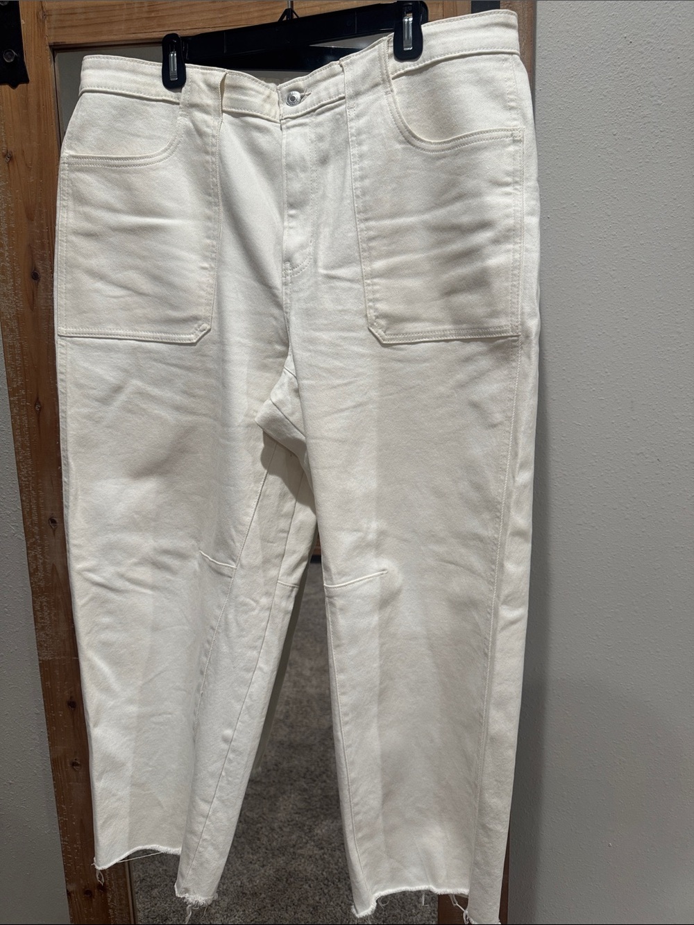 Women's Cropped frayed Ankle Pants - Off-White
